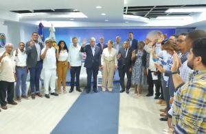 Dice «incapacidad» Gobierno causa más daño que corrupción