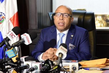 Dice prefiere aspirar Alcaldía DN y no cargo interno PRM