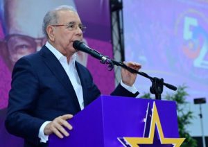 Danilo exige Gobierno presente un plan para enfrentar la crisis