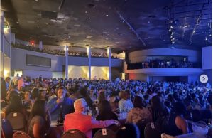 Salón la Fiesta de Hotel Jaragua acumula agua en su techo