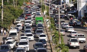 Aumentan precios de pasajes en rutas inter-urbanas de Santiago Aumentan precios de pasajes en rutas inter-urbanas de Santiago