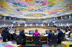 UE elogia a países del Golfo no permiten lanzar ataques a Irán