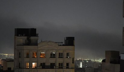 Irán denuncia ataques sistema eléctrico que causan apagones