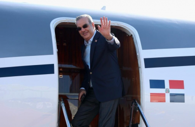 Abinader viaja este viernes a EU para cumbre regional Trump