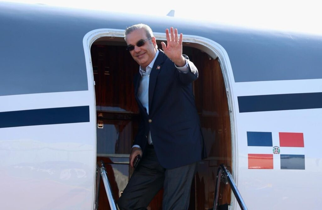 Abinader viaja este viernes a EU para cumbre regional Trump