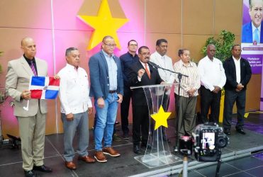 PLD: «Masivas importaciones ahogan productores del agro»