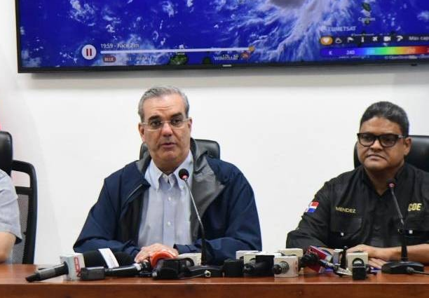 EN VIVO: Visita del presidente Abinader COE tras temporal