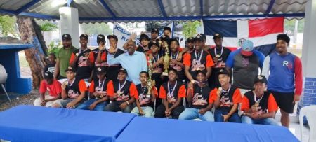 Academia Rafael Báez se corona campeona Beisbol U-14 y U-16