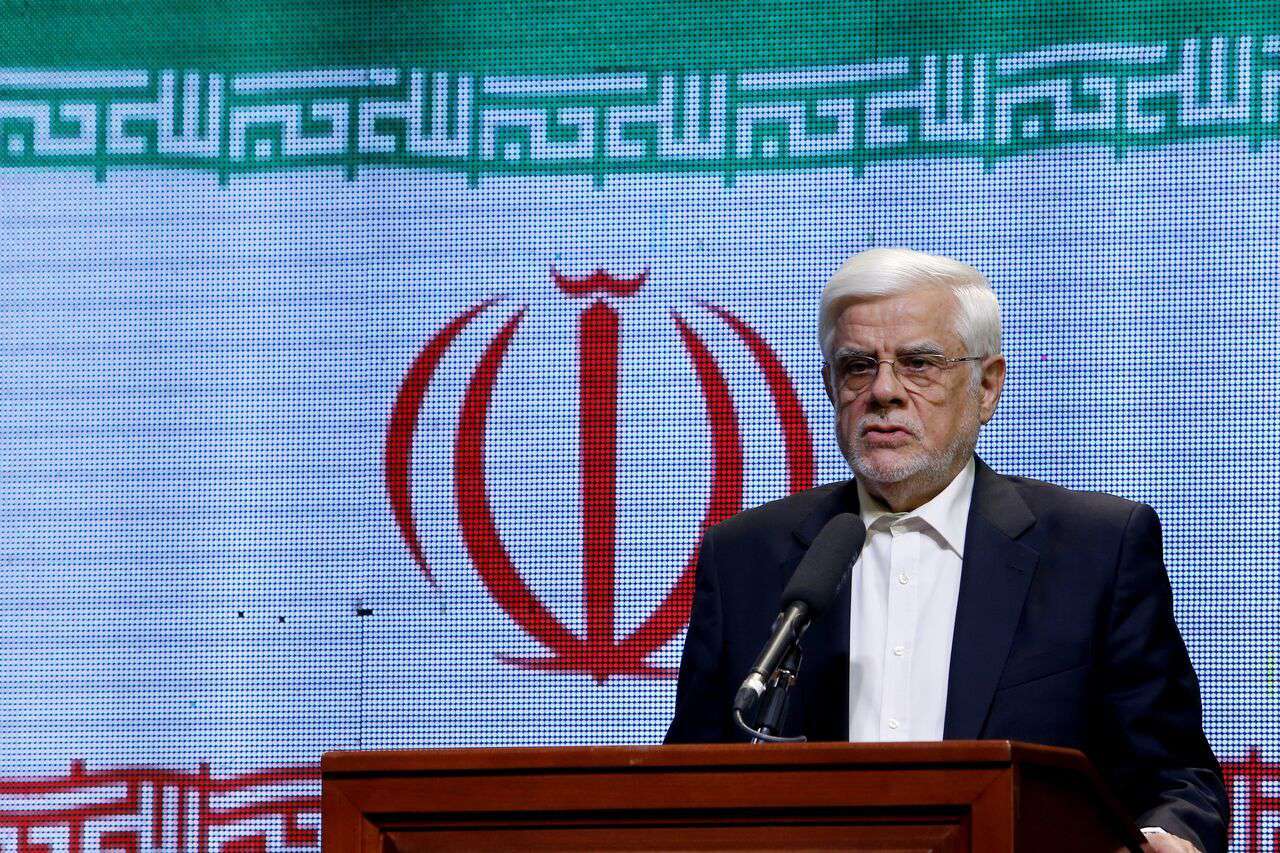 Irán recuerda a Trump que han sobrevivido a siglos de delirios