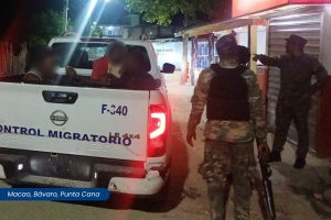 Migración detuvo más de mil haitianos y deportó otros mil