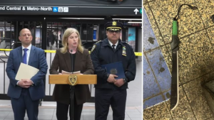 NY: Hombre machetea 3 en tren y muere baleado por policías NY: Hombre machetea 3 en tren y muere baleado por policías