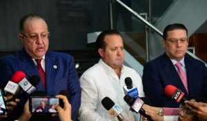 Gobierno se reunirá el martes con Episcopado por crisis bélica