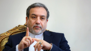 Canciller Irán pide mecanismos de seguridad colectiva sin EU
