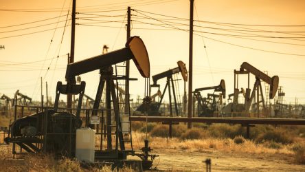 Emiratos Árabes Unidos anuncia salida desde el viernes de OPEP