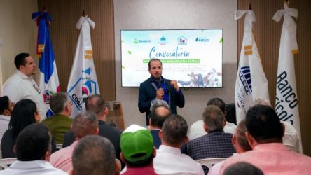 Gobierno destina $30 millones para dinamizar sector lechero