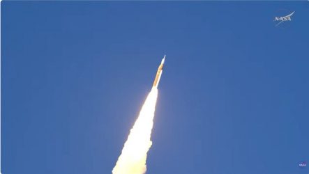 La NASA vuelve a la Luna por primera vez en más de 50 añoS