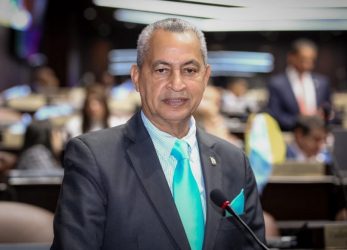 Someten proyecto eliminaría exoneraciones de legisladores