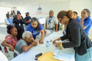 Entregan Bono de Emergencia a familias afectadas por las lluvias