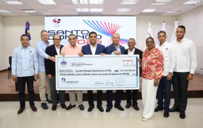 Gobierno entrega $178 millones para preparación atletas JCC26 Gobierno entrega $178 millones para preparación atletas JCC26