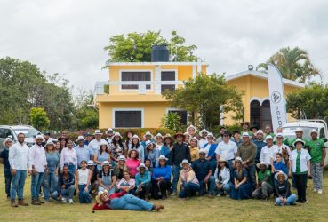 La Influencer Cheryl Victoria abre su finca a empresarios