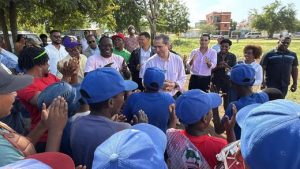 Francisco Javier recomienda al Gobierno plan serio ante crisis