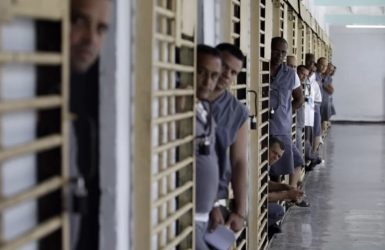 CUBA: El Gobierno anuncia la liberación de 2.000 presos