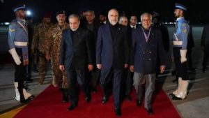 Delegación Irán llega a Pakistán para negociar la paz con EE.UU.