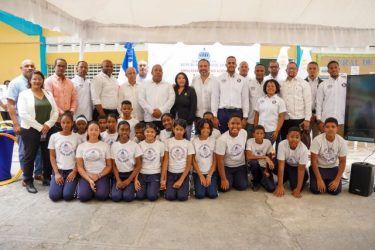 INEFI y ODEFAR abren proyecto “Escuelas en Movimiento”