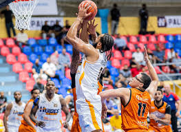 Héroes, Metros de Santiago y Titanes de SC ganan en la LNB