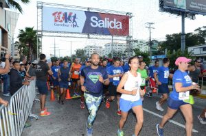 El tradicional Maratón Carrefour 10K con miles de participantes