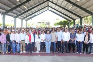 Miles participan en encuentros de Supérate en Línea Noroeste