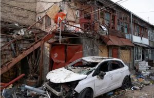 Un muerto, quince heridos este lunes en ataques Rusia-Ucrania