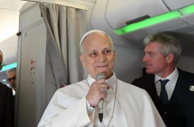 Papa a Donald Trump: «Seguiré alzando mi voz contra guerra»