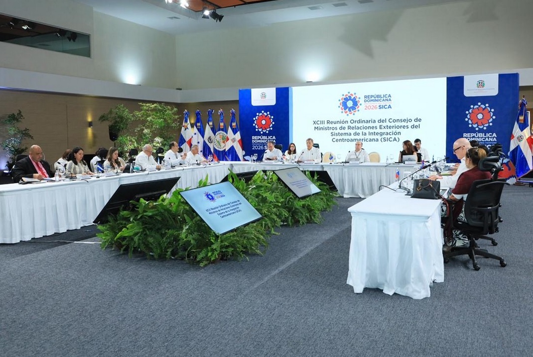 Se reúnen en la RD cancilleres de países que integran el SICA imagen