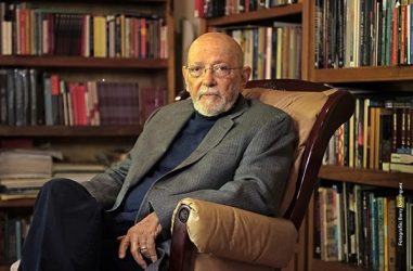 Abinader otorga nacionalidad a arqueólogo mexicano Matos Moctezuma