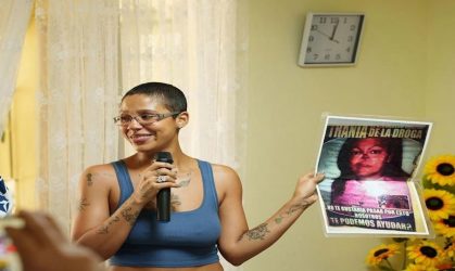 Tokischa visita Hogar Crea y dona 500 mil combatir adicción