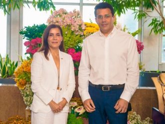 Collado y Embajadora de EEUU tratan desarrollo turismo de RD Collado y Embajadora de EEUU tratan desarrollo turismo de RD