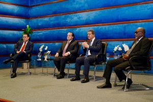 Leonel: «Sacrificios económicos los debe asumir el Gobierno» Leonel: «Sacrificios económicos los debe asumir el Gobierno»