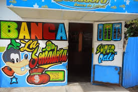 Consulados y bancas: corregir distorsiones 