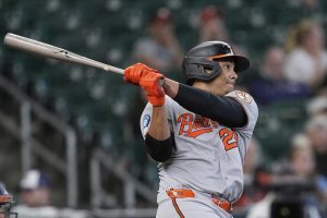 Poder dominicano da triunfo a Orioles en las Grandes Ligas