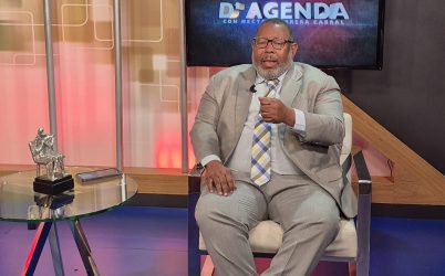 Declara ‘guerra’ a monopolios agrícolas para bajar precios