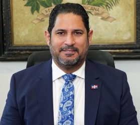 Hacia un servicio exterior más transparente Hacia un servicio exterior más transparente