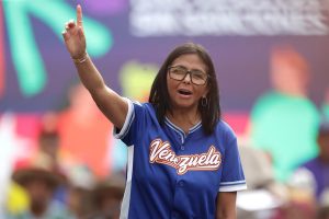VENEZUELA: Presidenta sube a US$240 ingreso de trabajadores