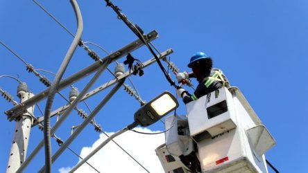 EDEESTE invierte en alumbrado seguridad ciudadana y vial