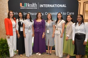 UHealth presenta avances en Alzheimer y cáncer en la RD