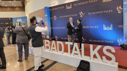 EEUU espera negociaciones con Irán «durante el fin de semana»