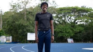 Marileidy Paulino valora pista atletismo S. Francisco Macoris