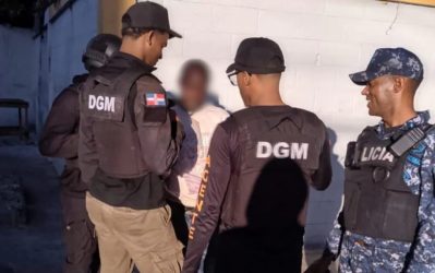 Migración detiene 903 ilegales haitianos y deporta otros 762 Migración detiene 903 ilegales haitianos y deporta otros 762