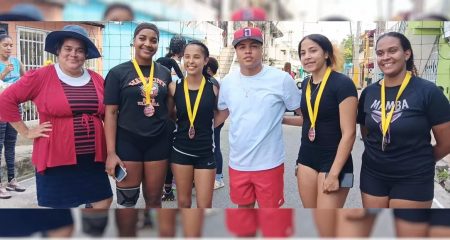Las Pinks campeonas Voleibol Femenino Callejero Libre 4×4