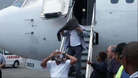 Dominicanos deportados «por cualquier caballá» y sin pensión